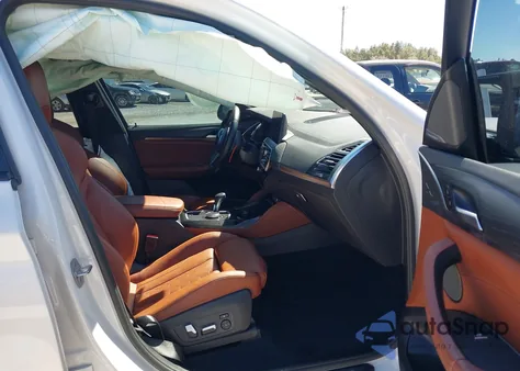 2022 BMW X3 M из США, поврежденный, VIN 5YM13EC00N9J44677